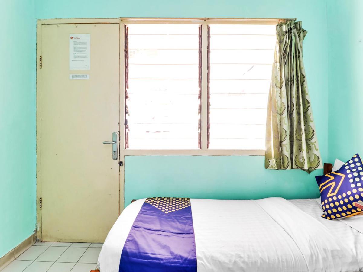 Spot On 90003 Villa Tawang Cianjur Eksteriør bilde